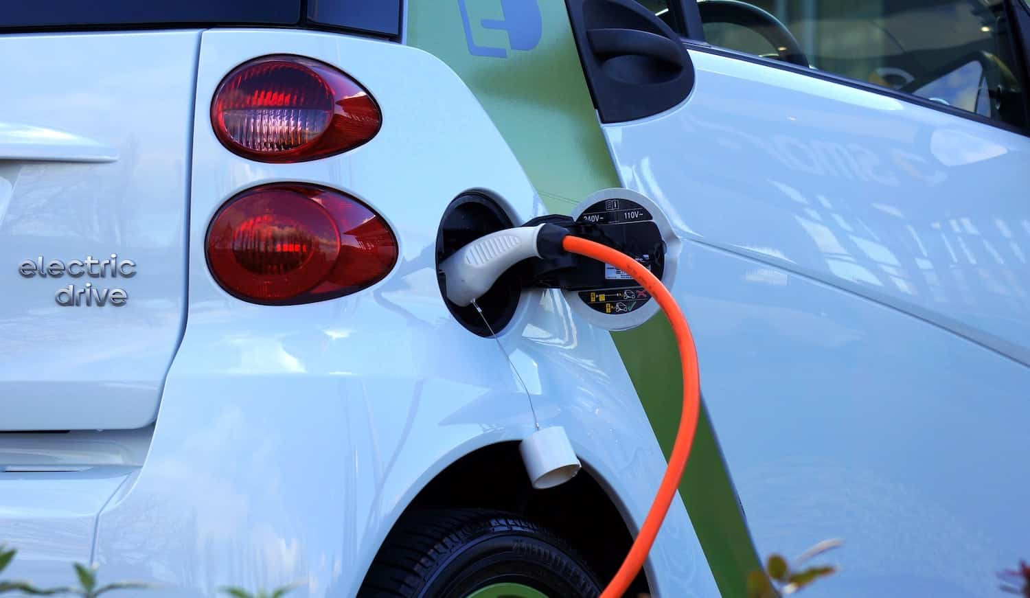 Study Electric vehicle adoption improves air quality and climate